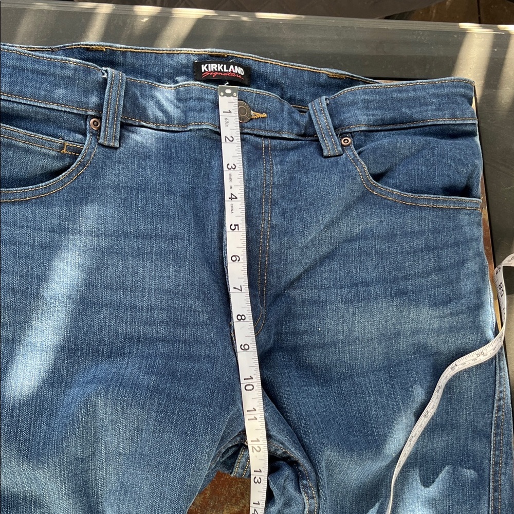 Kirkland Signature Men's Straight Blue Jeans 36x30 new without tags - Picture 6 of 8